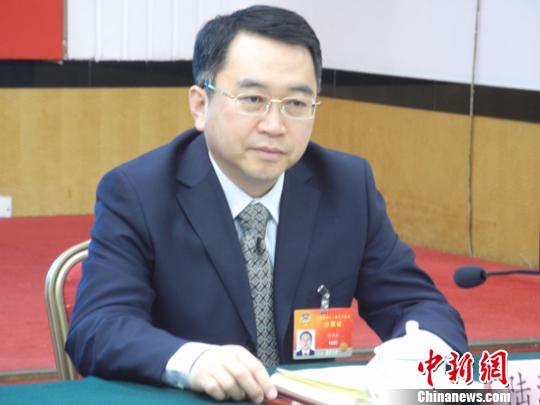 代表委員關(guān)注“看病難”拋出互聯(lián)網(wǎng)解決方案